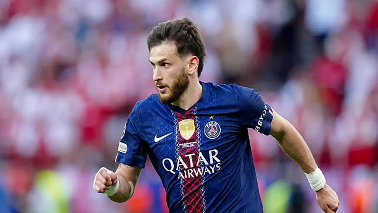 يستهدف ريال مدريد اللاعب كفاراتسخيليا، ويتنافس أرسنال مع باريس سان جيرمان على ضم مورغان جيبس ​​وايت.
